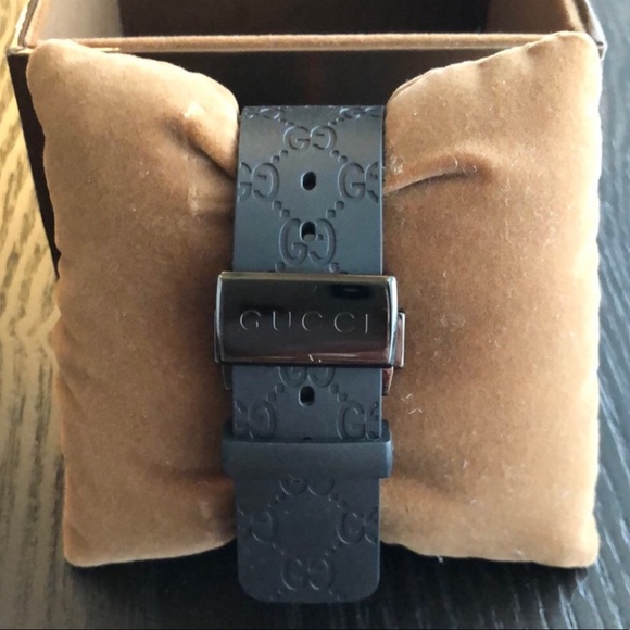 COPY - I-Gucci Digital Unisex Watch - Picture 2 of 8